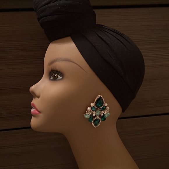 Colorful Glass Crystal Earrings - Picture 4 of 4